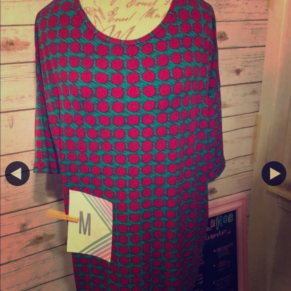 LuLaRoe Irma Tunic